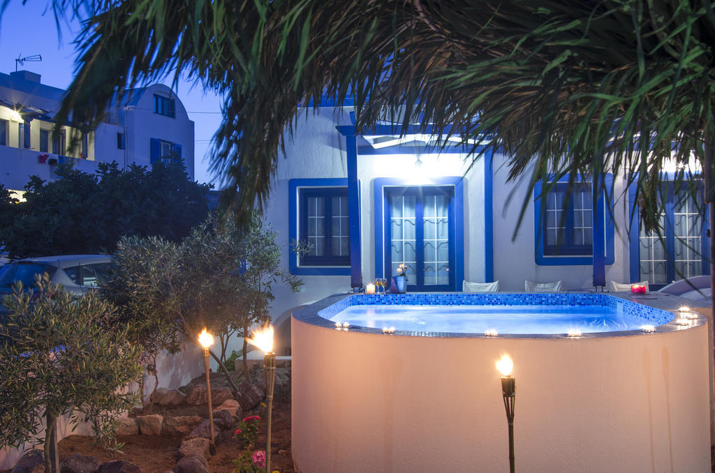 White & Blue Apartment Perivolos  Bagian luar foto